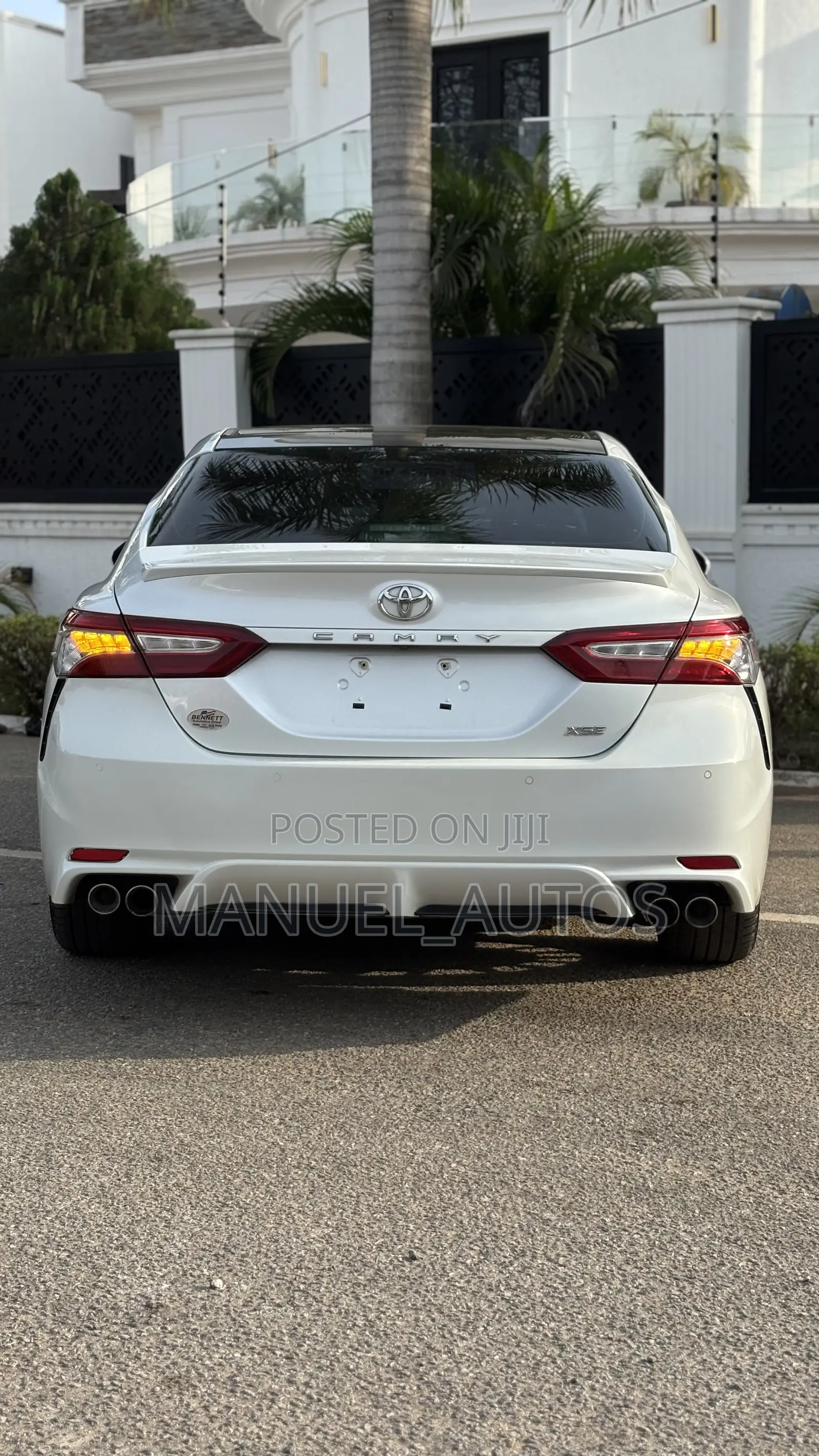 Toyota Camry XSE FWD (2.5L 4cyl 8AM) 2018 White