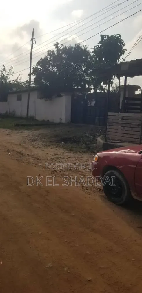 70 ×100 Plot of Land for Sale at Pokuase Fise