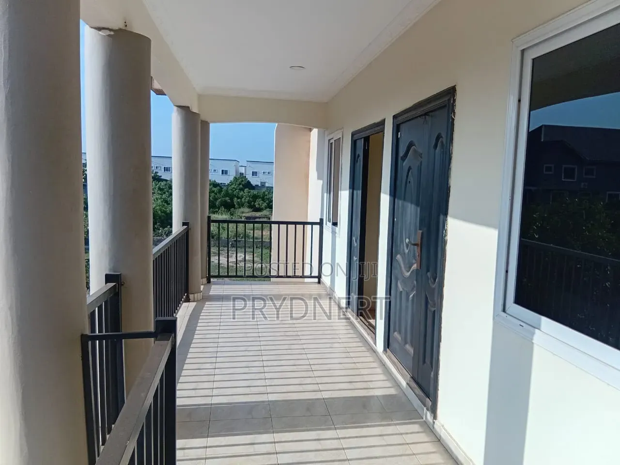 2bdrm Apartment in Savana, Community 25 for rent