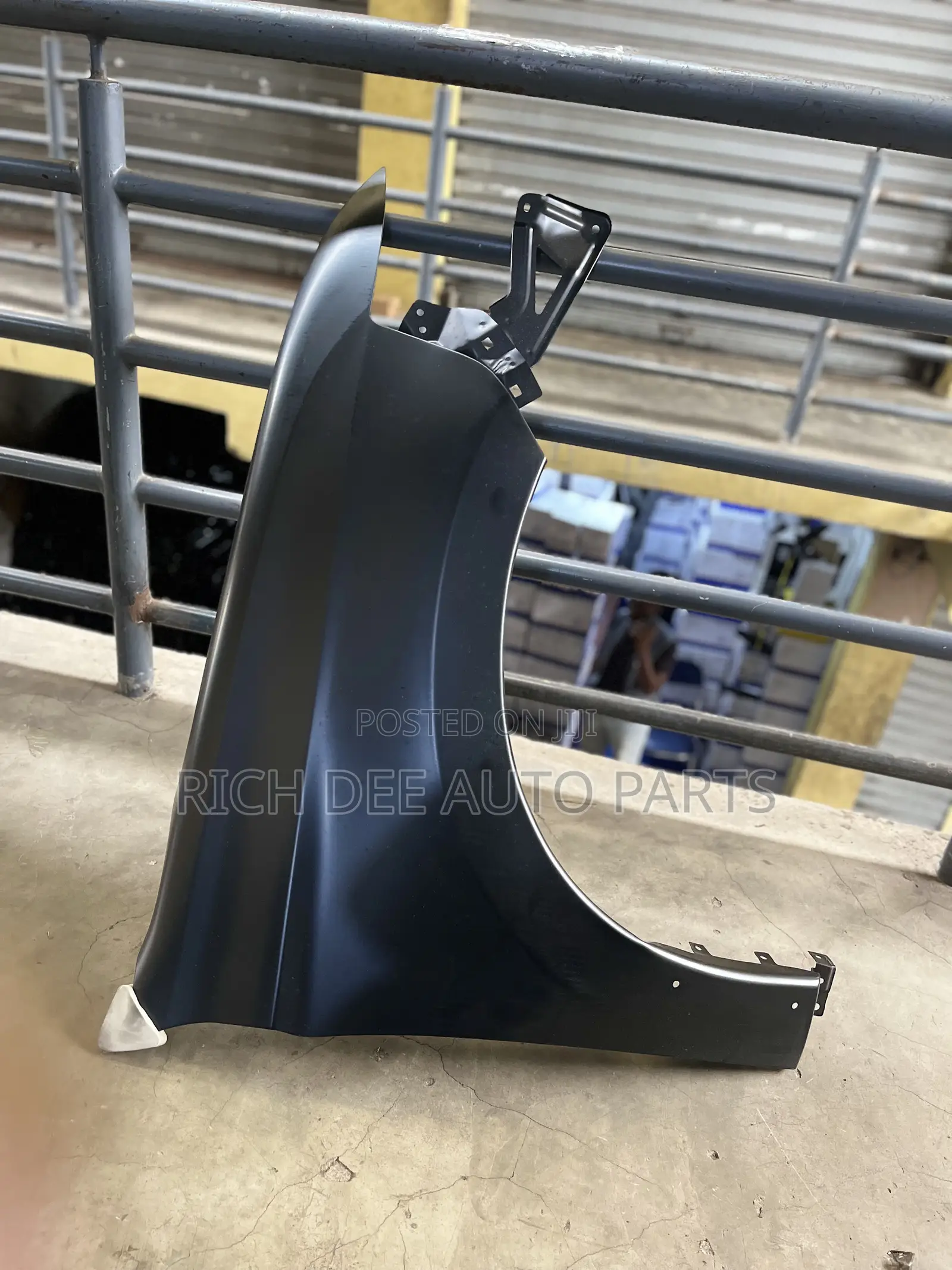 Mitsubishi Outlander 2016 Fenders 2017, 2018, 2019, 2020, 2021 Fender
