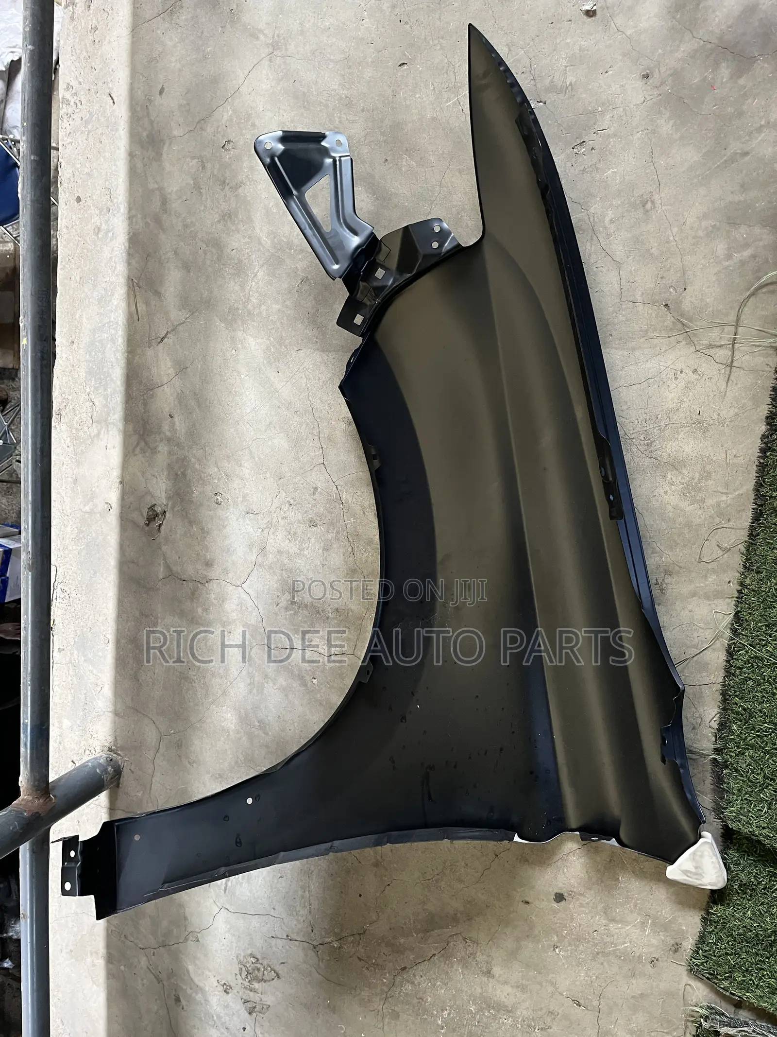 Mitsubishi Outlander 2016 Fenders 2017, 2018, 2019, 2020, 2021 Fender