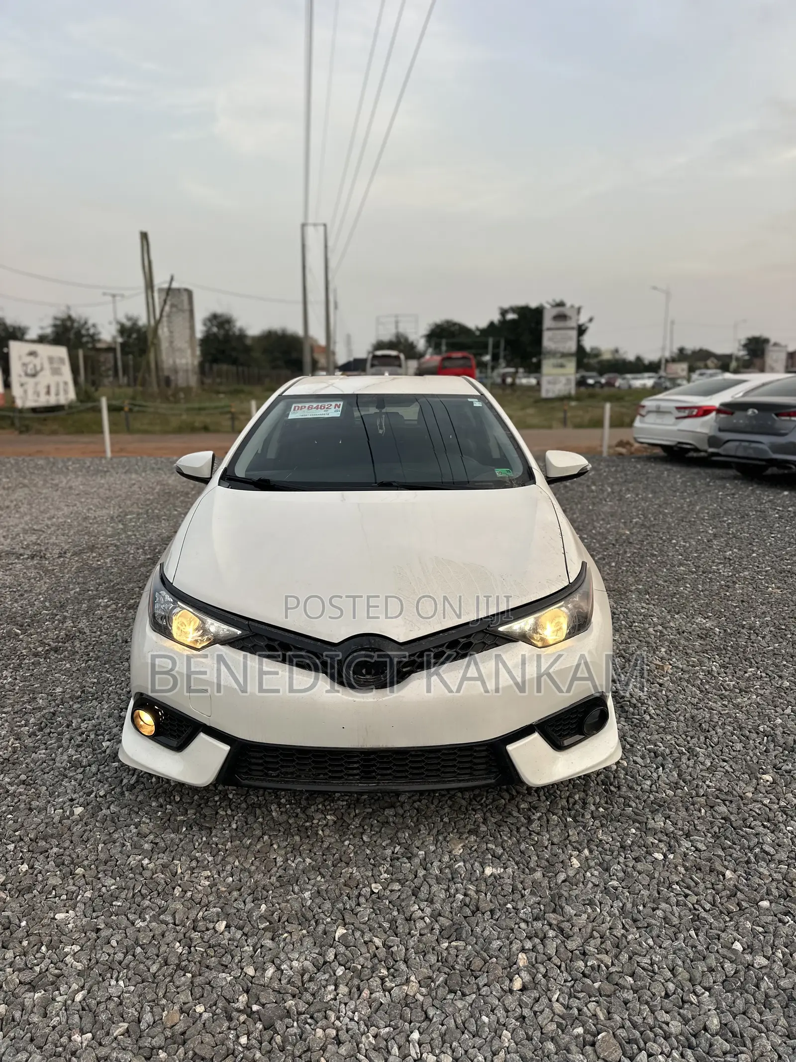 Scion iM 2015 White