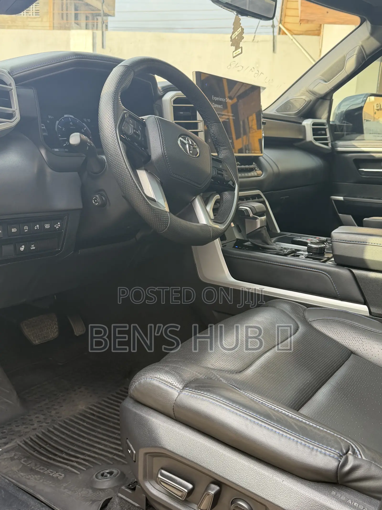 Toyota Tundra Platinum CrewMax 5.5' Bed 2023 Matt Black