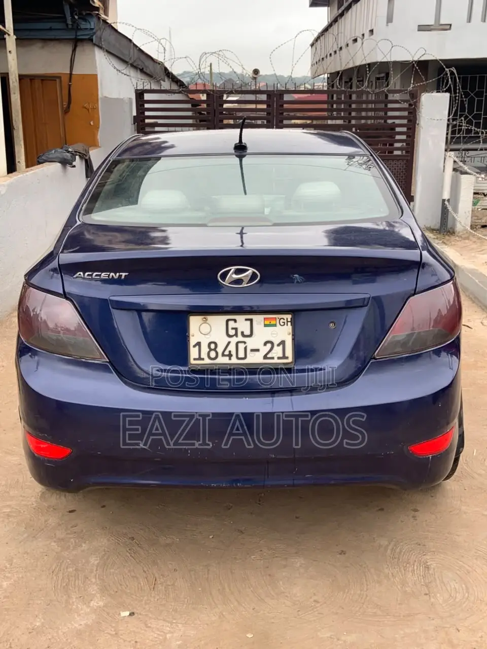 Hyundai Accent 2016 Blue