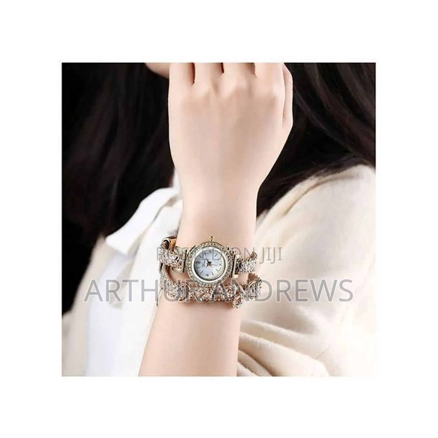 Quartz Watch for Women Rhinestone Bracelet Watch - Gold