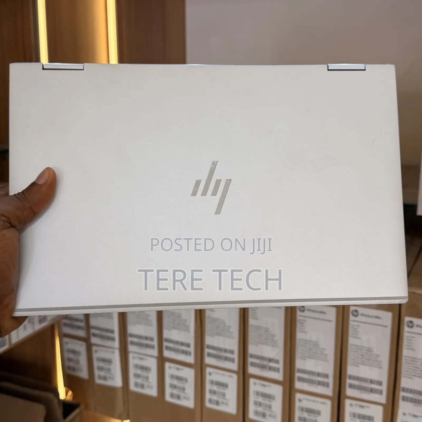 New Laptop HP EliteBook 1040 G8 16GB Intel Core i7 SSD 512GB