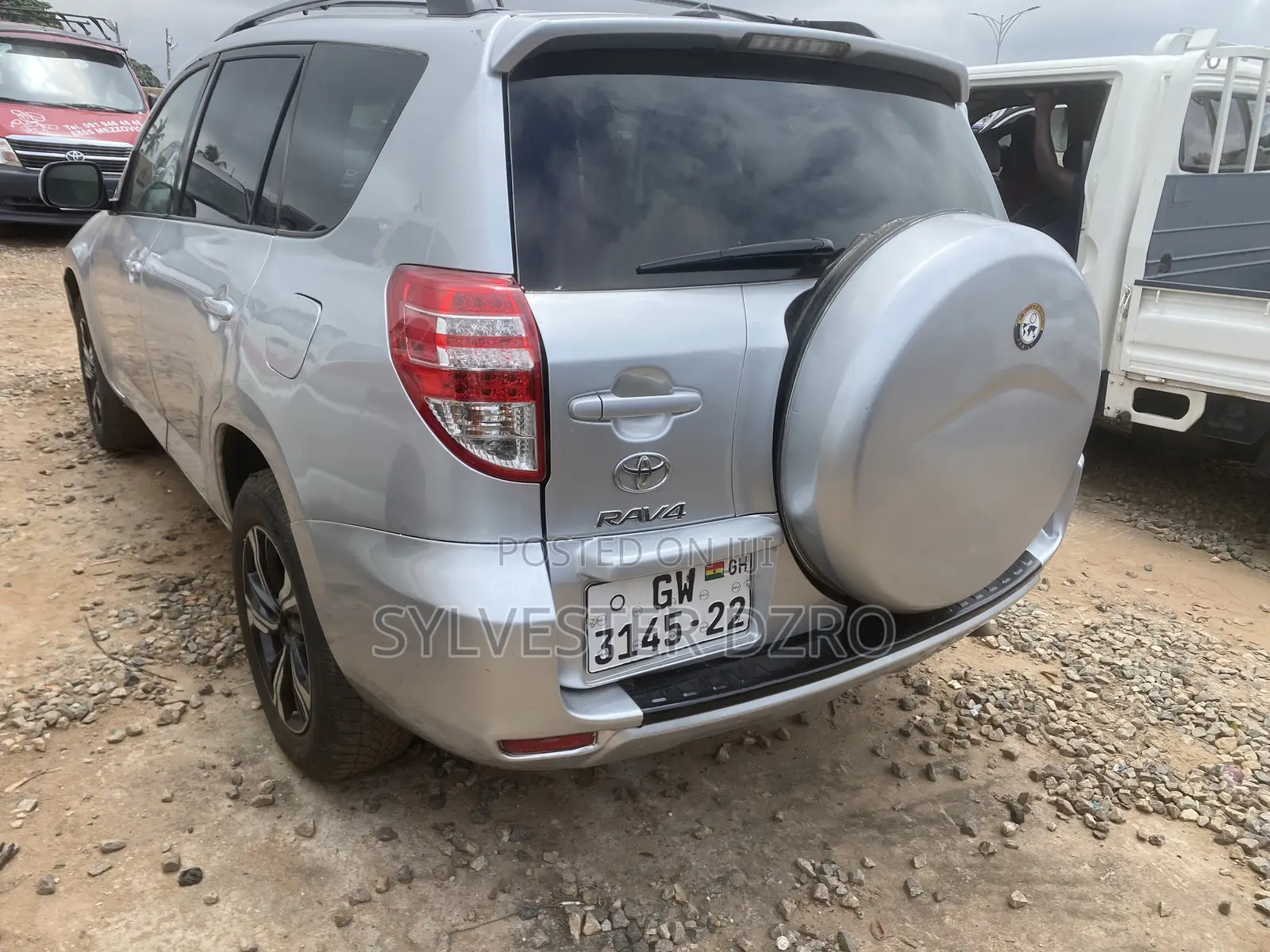 Toyota RAV4 2012 Silver