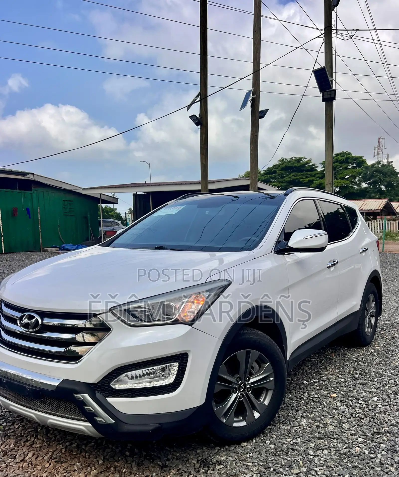 Hyundai Santa Fe 2015 White