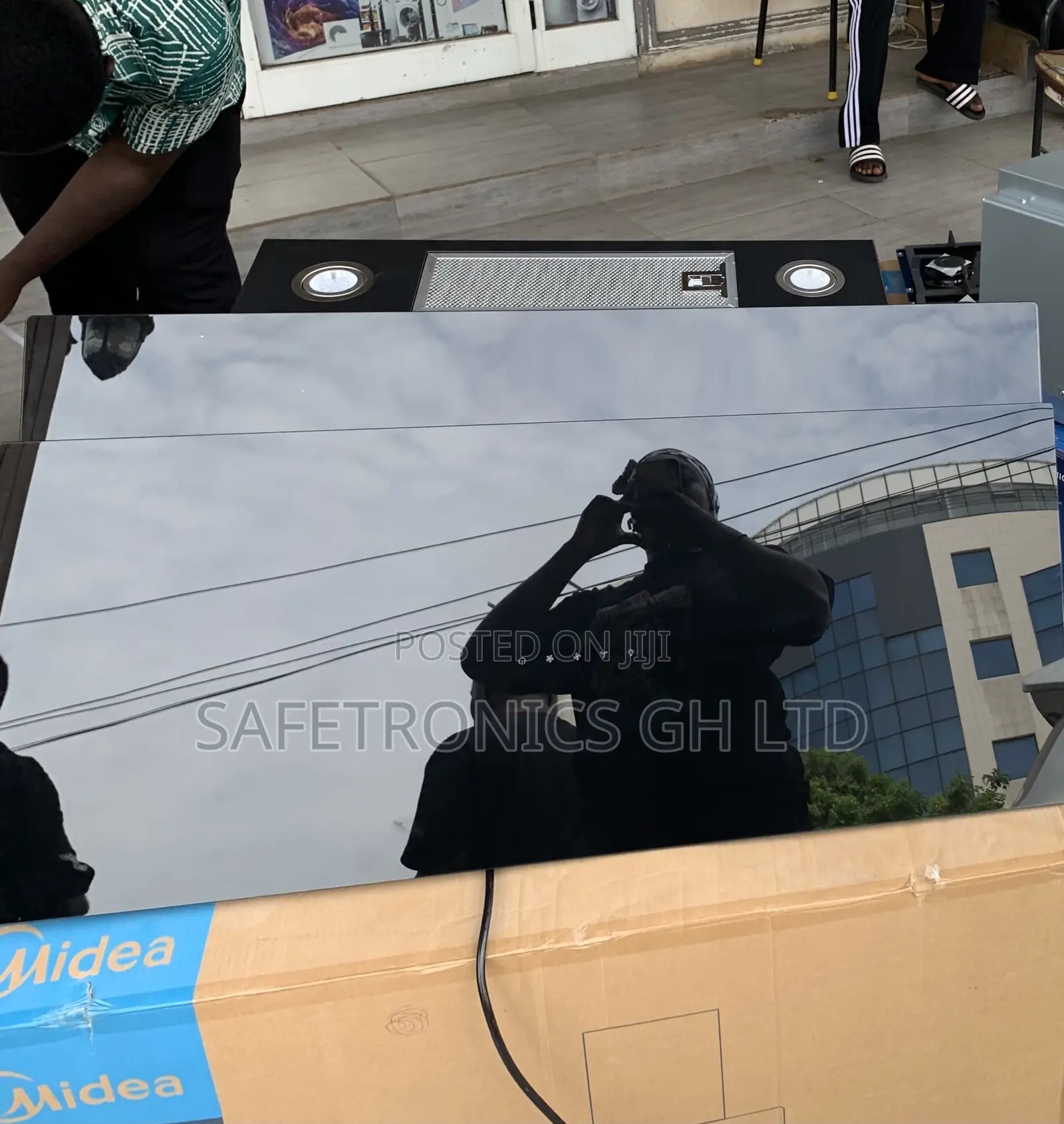 Shop Correct Midea 90cm Angled Cooker Hood W/ Black Tempered Glass