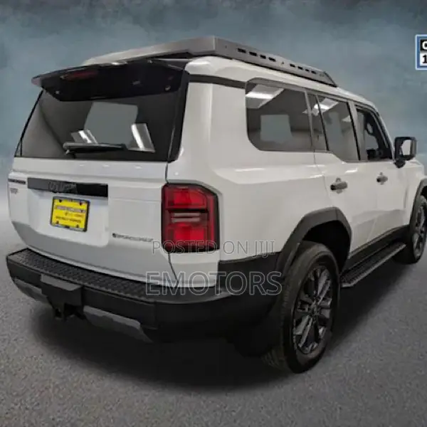 New Toyota Land Cruiser Prado 2.4 Petrol 2024 White