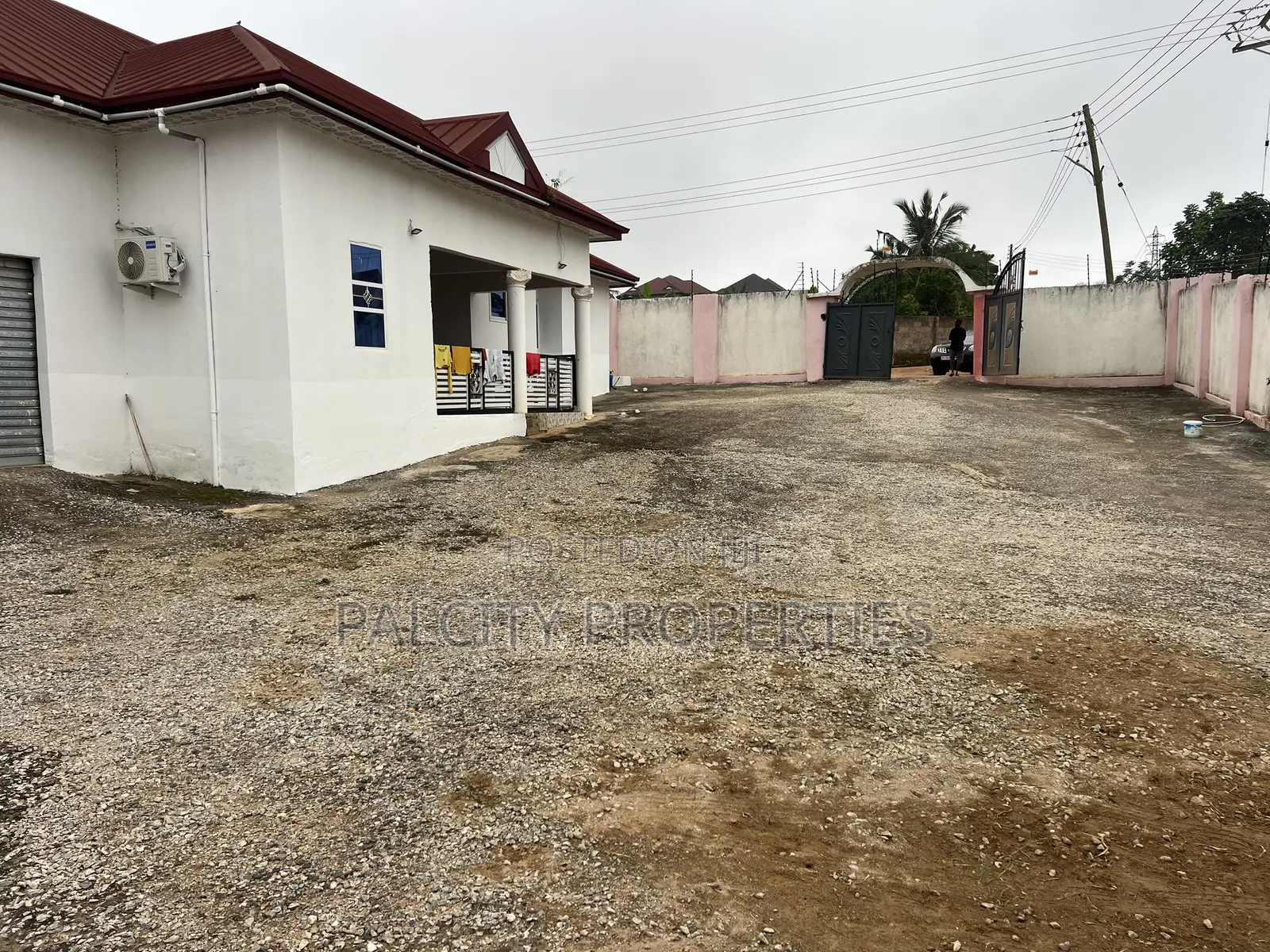 5bdrm House in Atonsu Palcity, Kumasi Metropolitan for rent