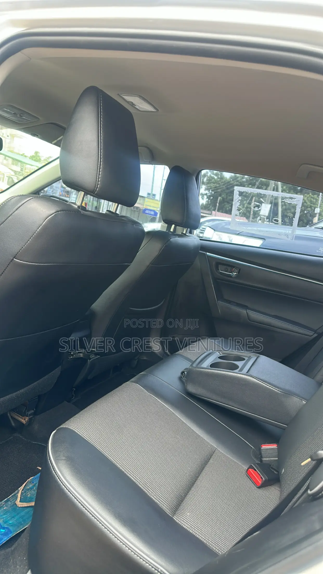 Toyota Corolla S 4dr Sedan (1.8L 4cyl CVT) 2016 Silver