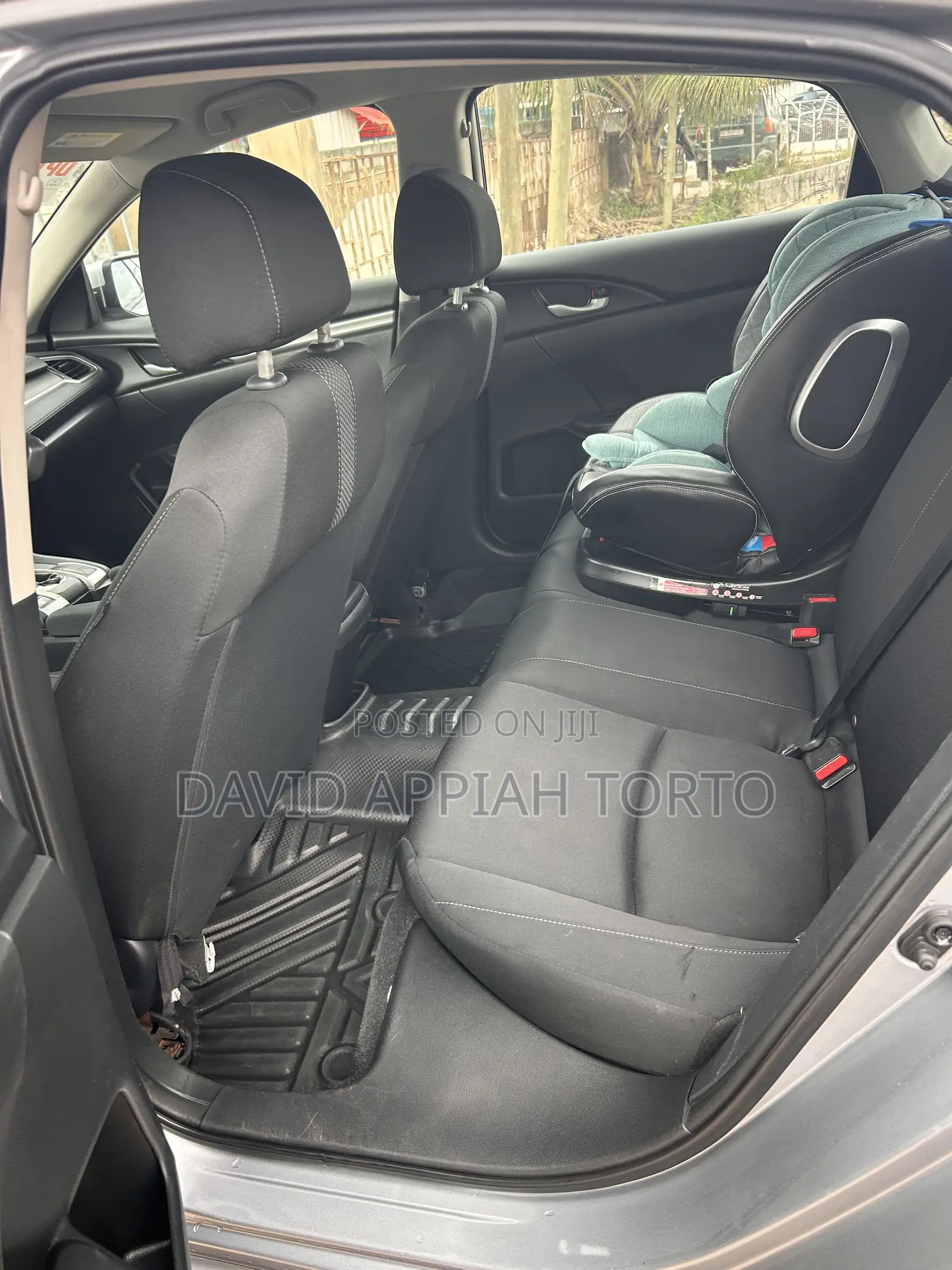 Honda Civic LX Sedan 2019 Silver