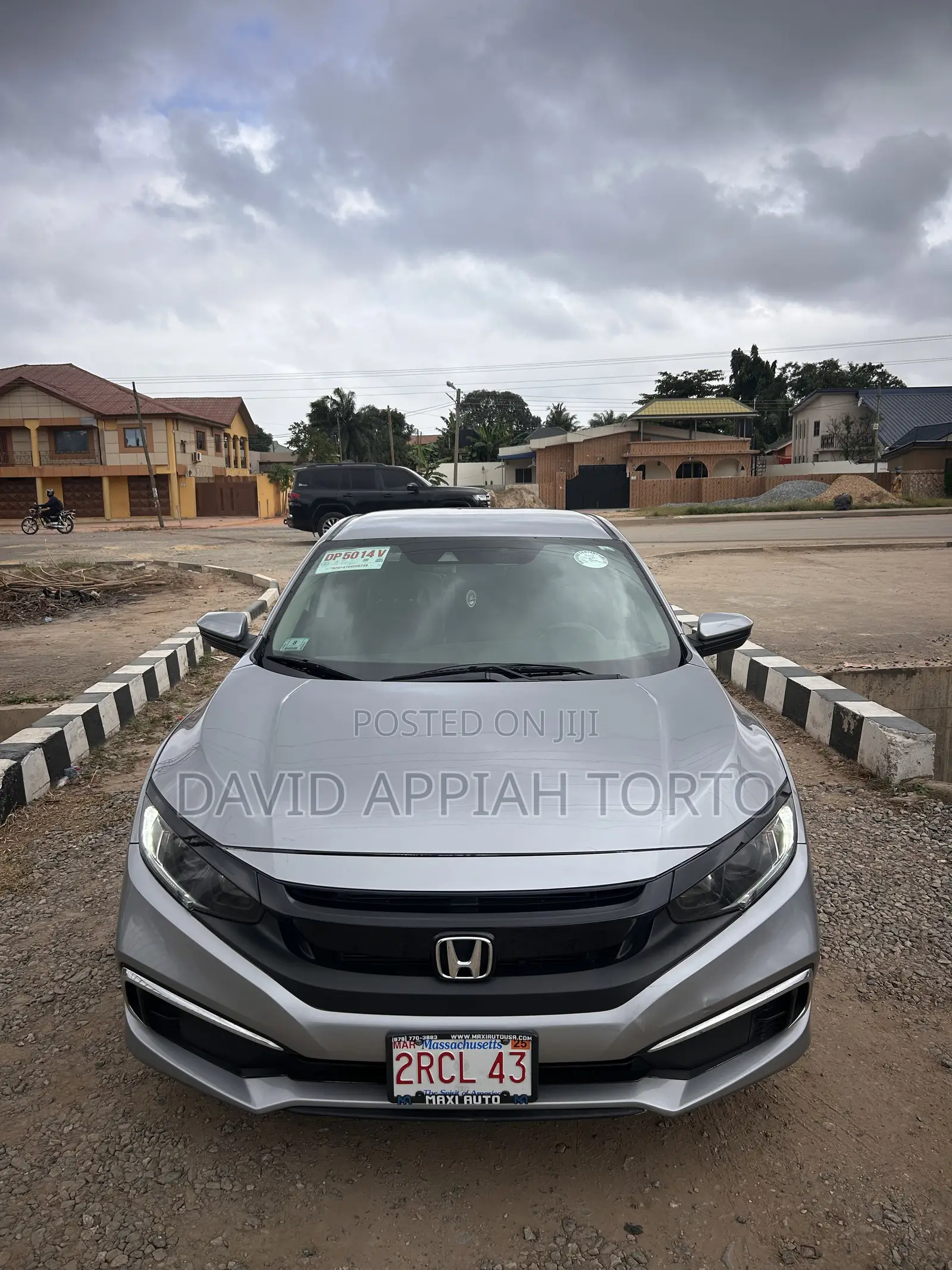 Honda Civic LX Sedan 2019 Silver