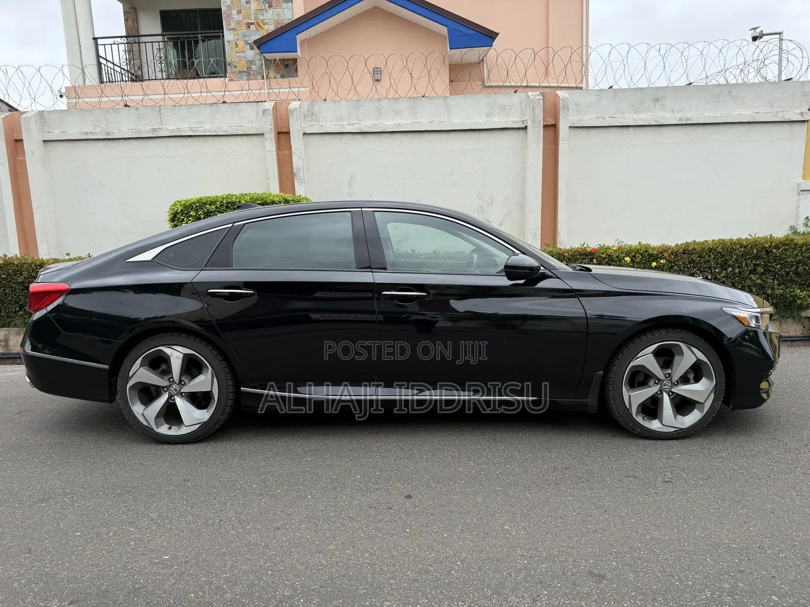 Honda Accord Touring 2.0T 2020 Black