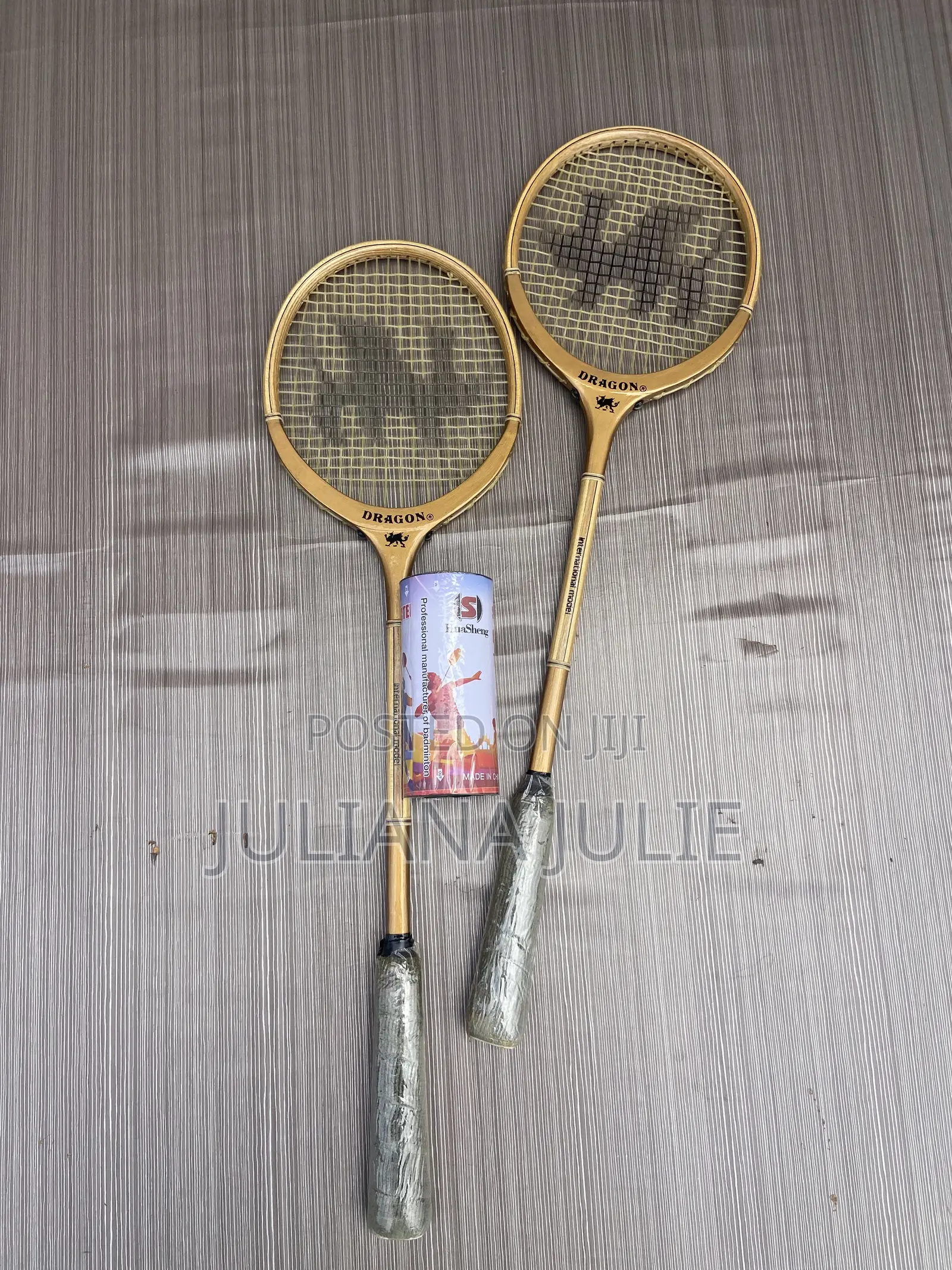 Original Badminton Racket Available at Cool Price