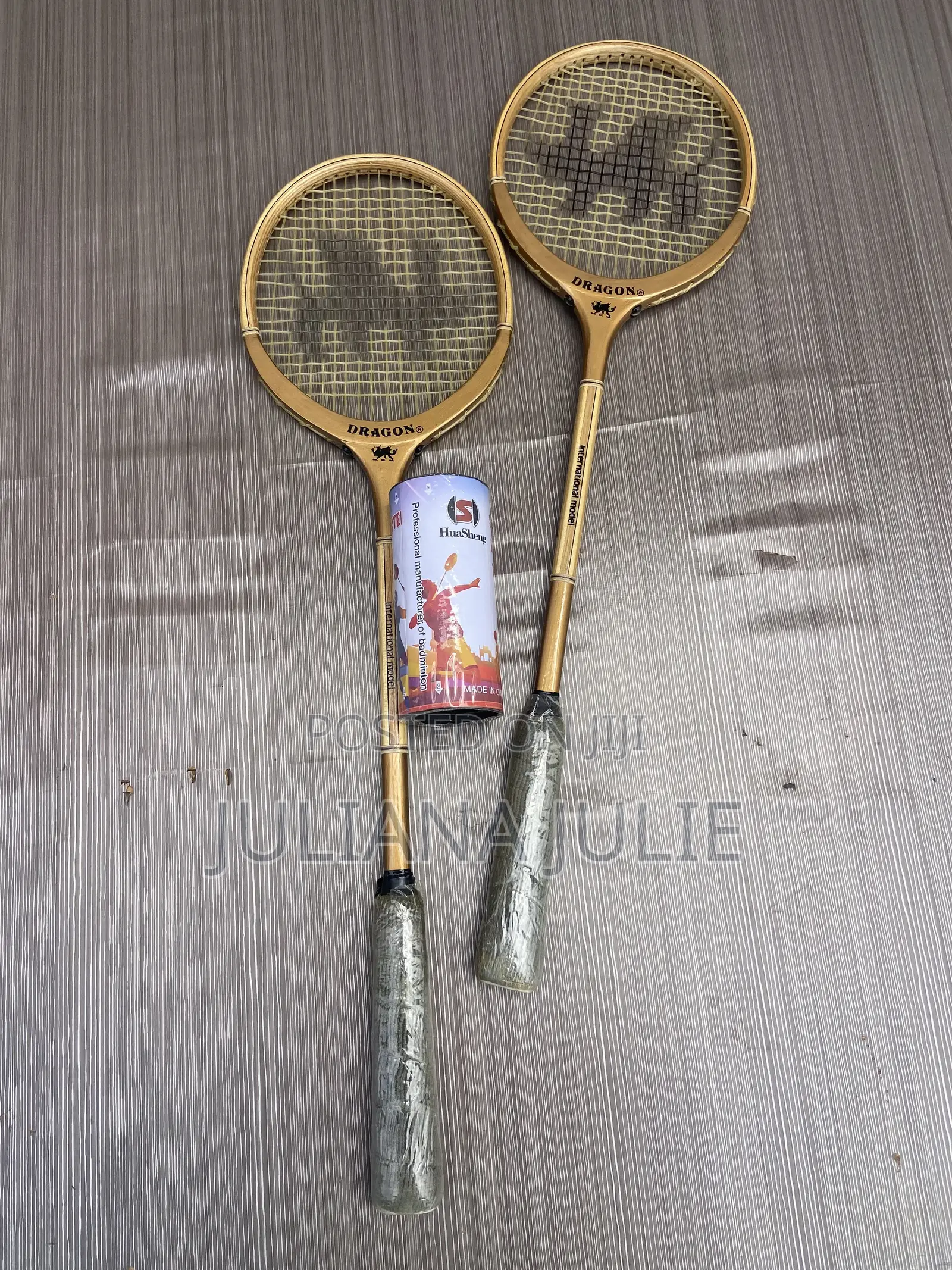 Original Badminton Racket Available at Cool Price
