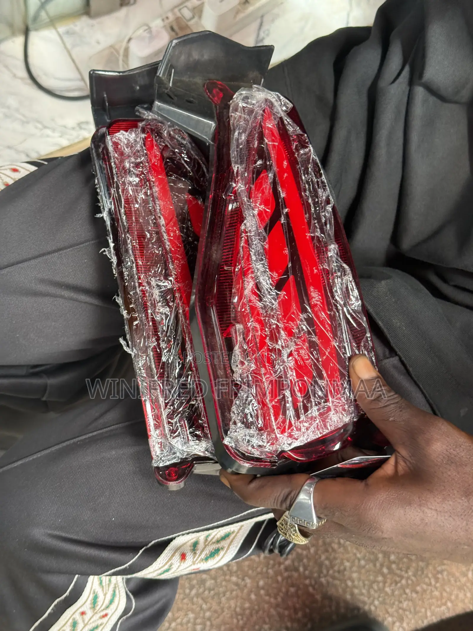 Fortuner 2016,2017,2018,2019,2020,2021 Back Reflector