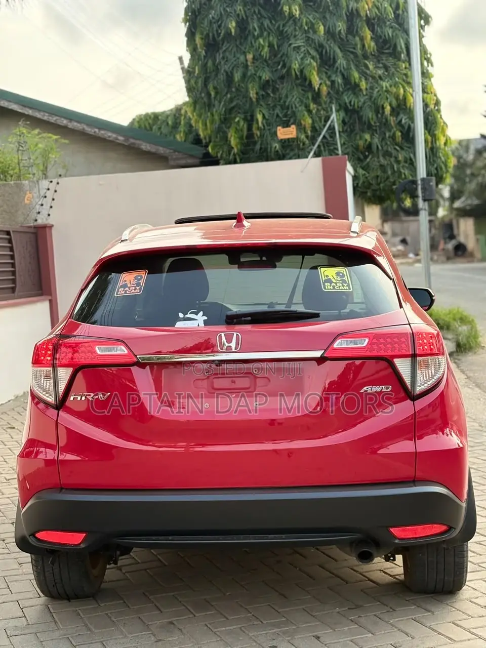 Honda HR-V Sport AWD 2019 Red