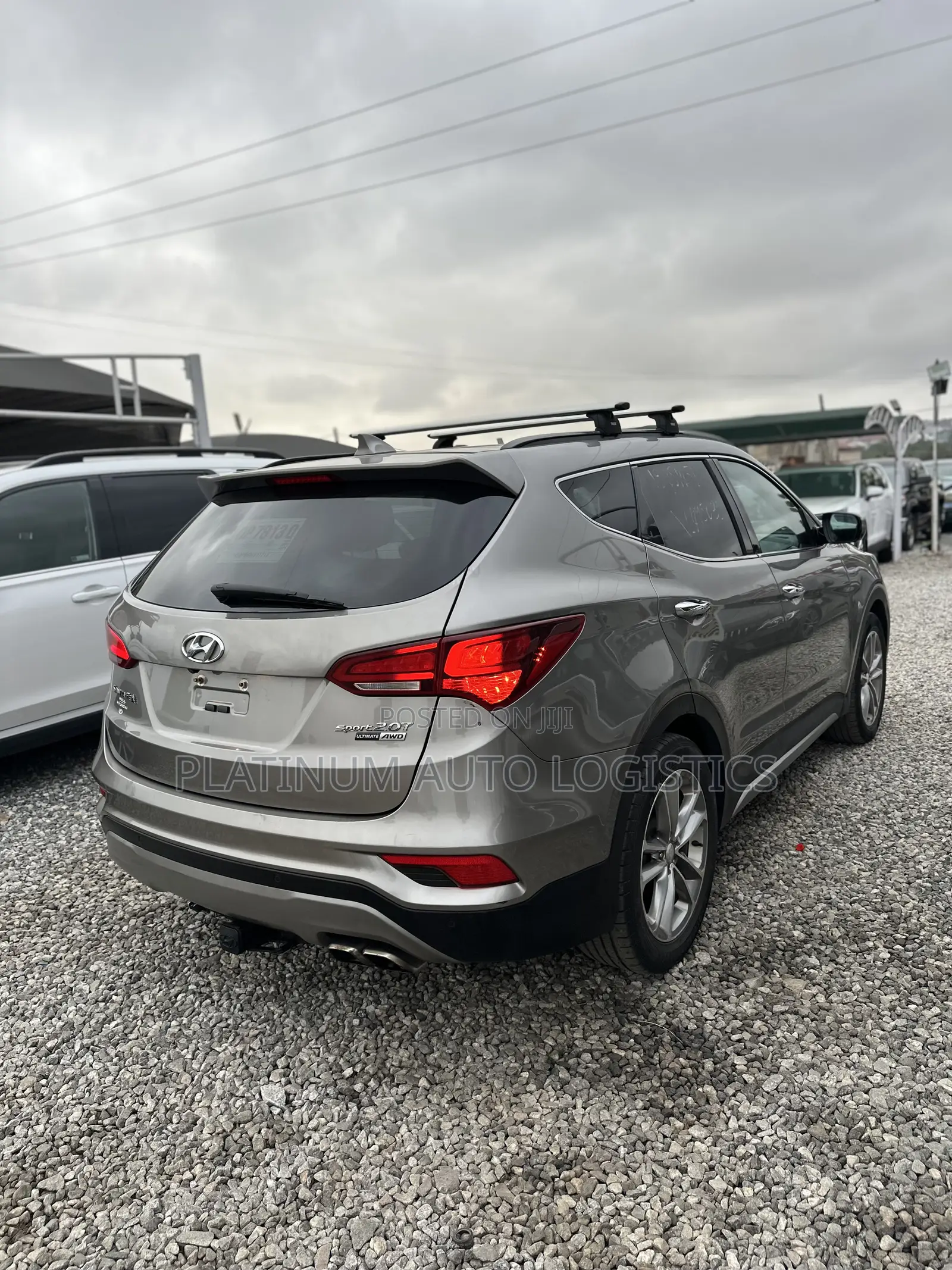 Hyundai Santa Fe SE Ultimate AWD 2017 Gray