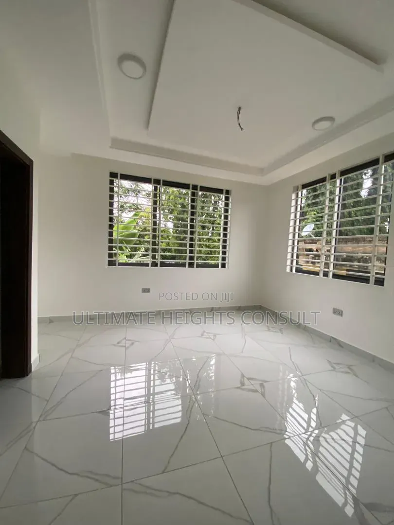 4bdrm House in Achimota, CFC Estates for sale