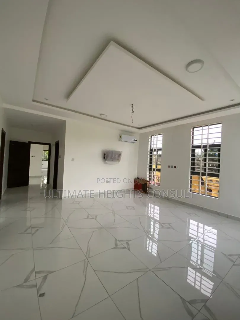 4bdrm House in Achimota, CFC Estates for sale
