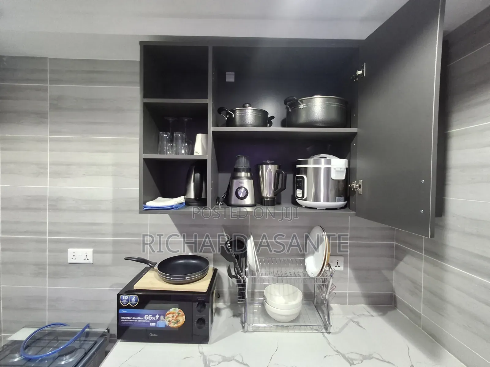 Executive 2 Bedroom Airbnb Apartment at Pokuase Fise