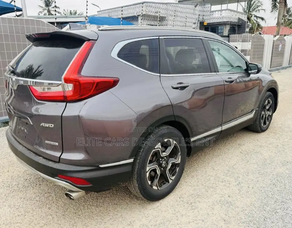 Honda CR-V Touring AWD 2018 Gray