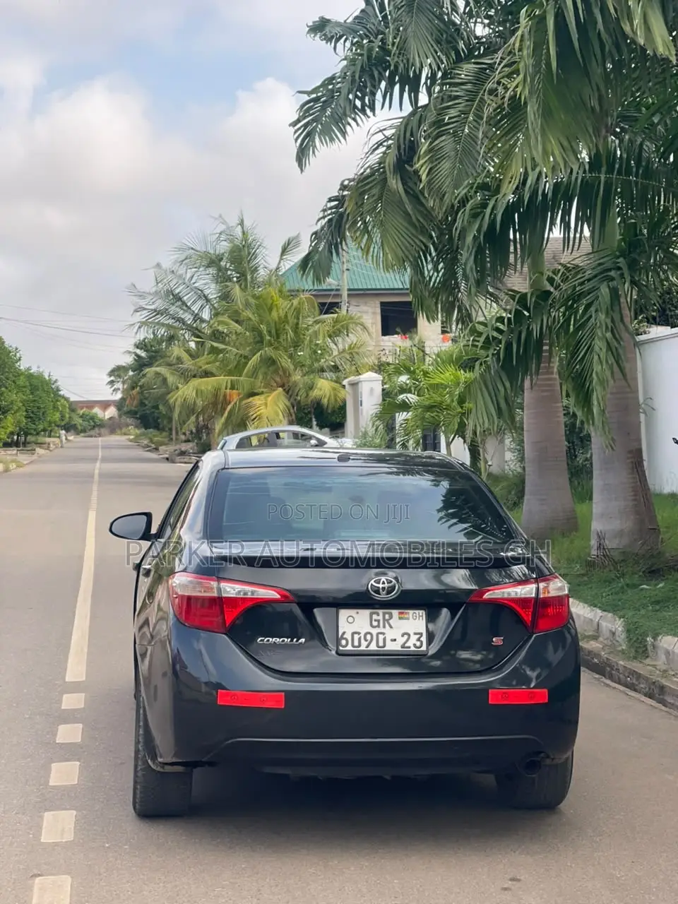 Toyota Corolla S 4dr Sedan (1.8L 4cyl CVT) 2016 Black