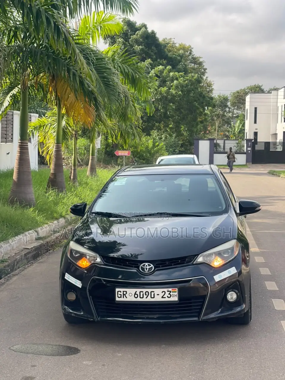 Toyota Corolla S 4dr Sedan (1.8L 4cyl CVT) 2016 Black