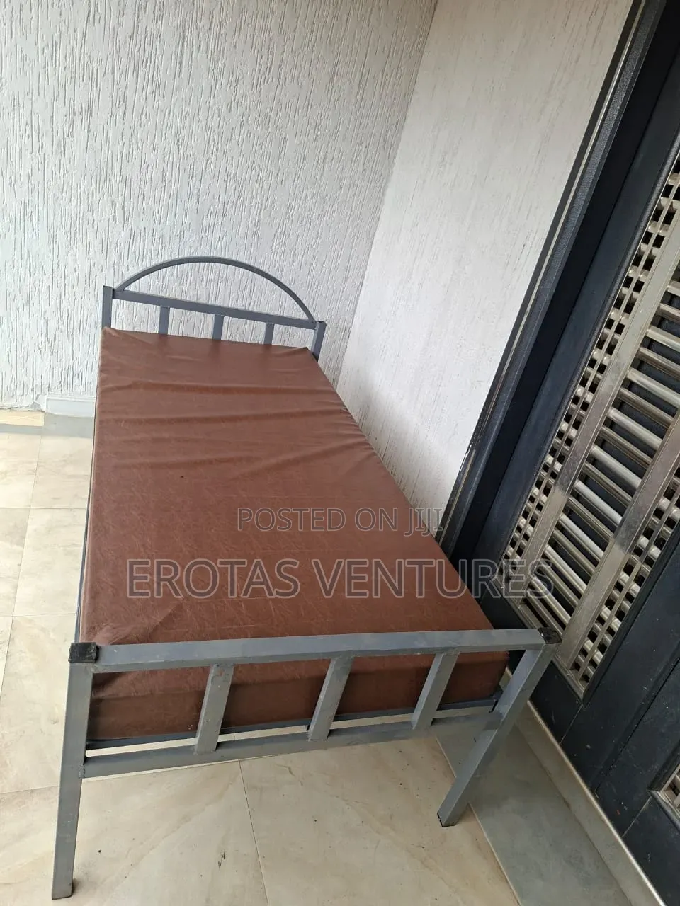 Single Metal Bed