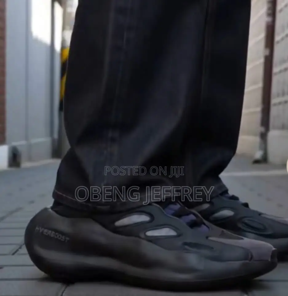 Original Adidas Hyperboost in Colours