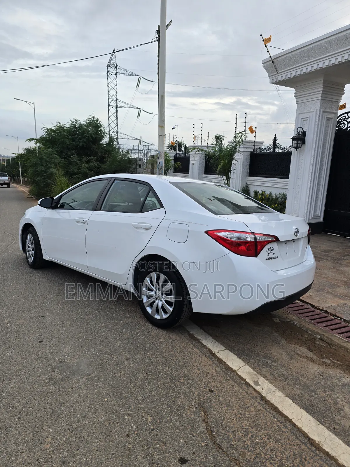 Toyota Corolla 2016 White