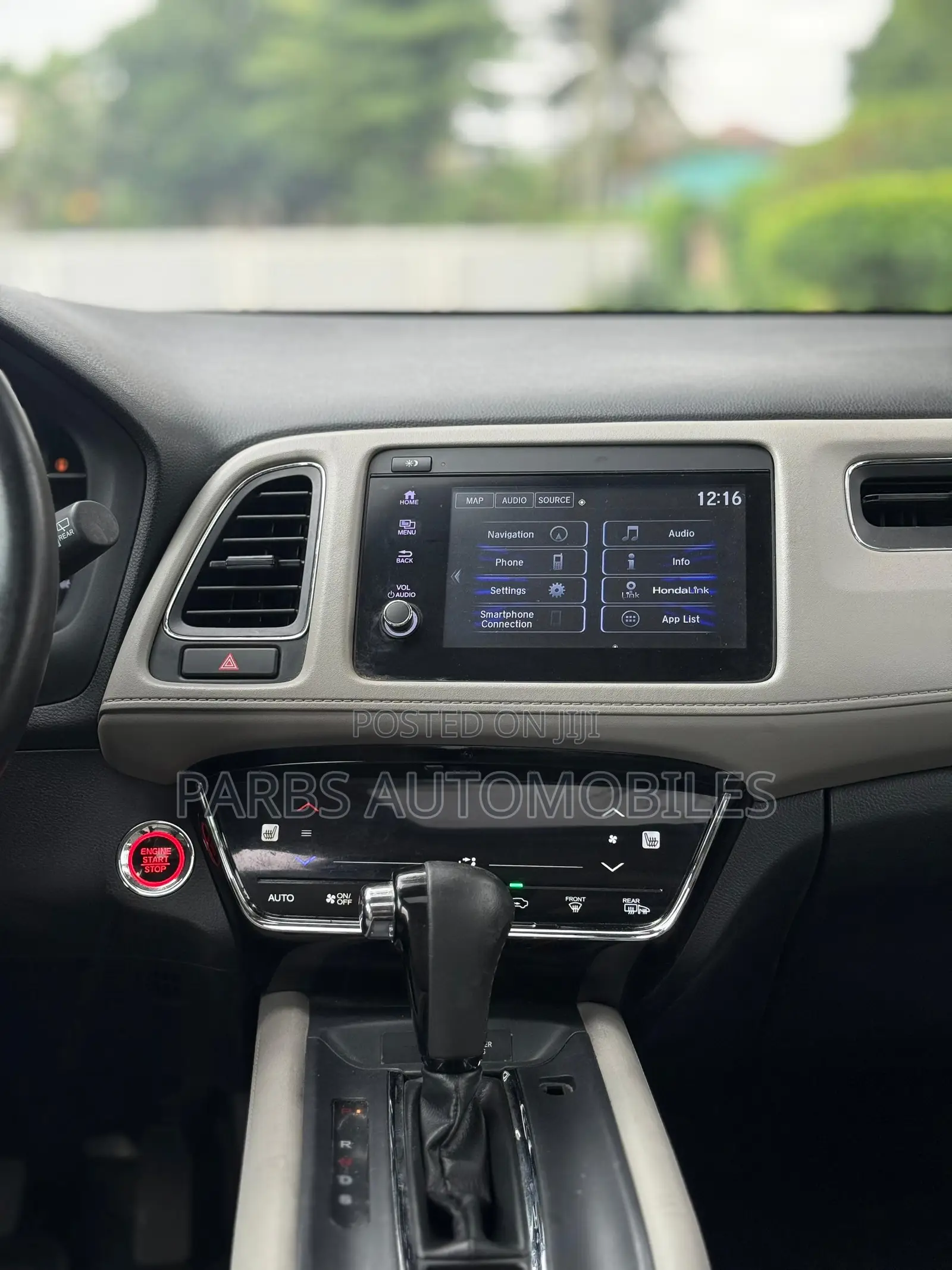 Honda HR-V Touring AWD 2019 Gray