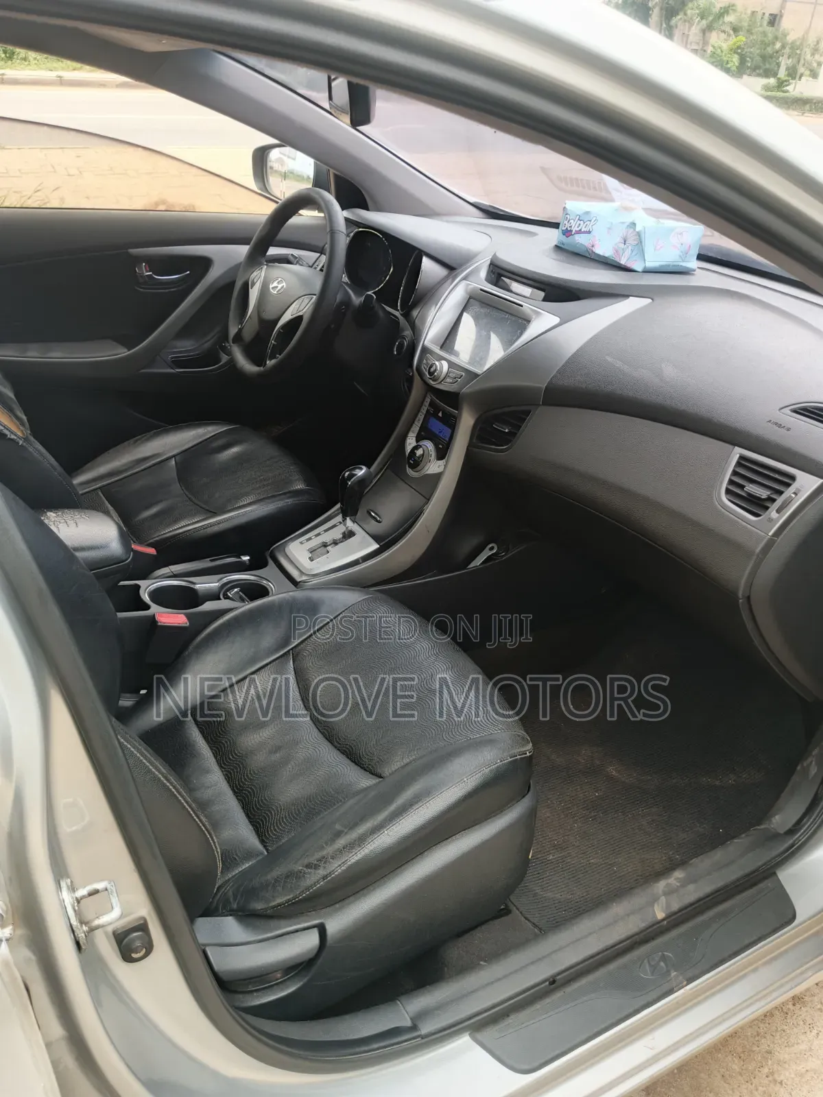 Hyundai Elantra 2013 Silver