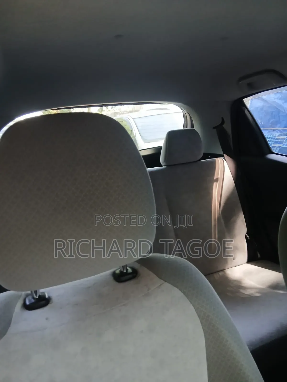 Toyota Vitz 2013