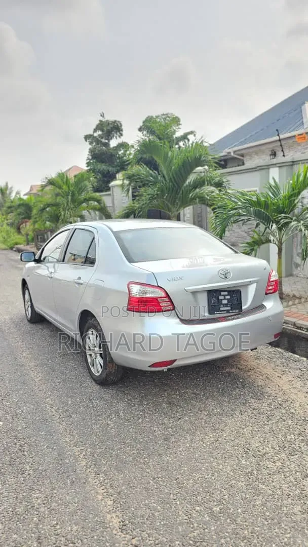 Toyota Vios 2012 Silver