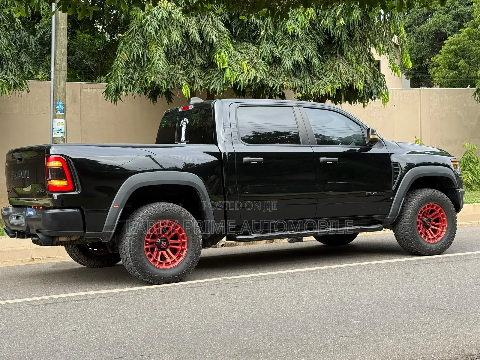 Dodge RAM 1500 6.2 Petrol AWD 2021 Black