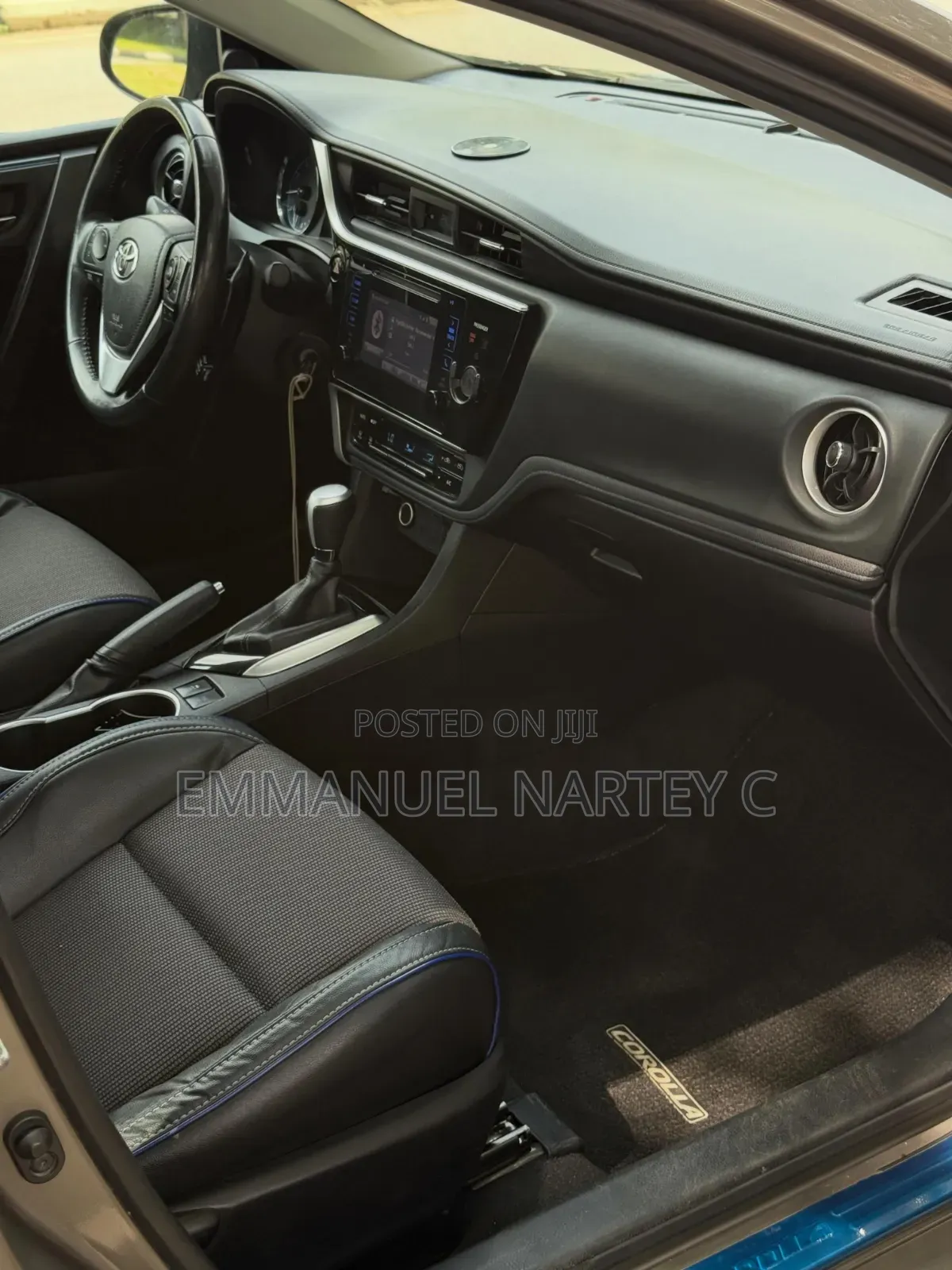 Toyota Corolla 2018 Brown