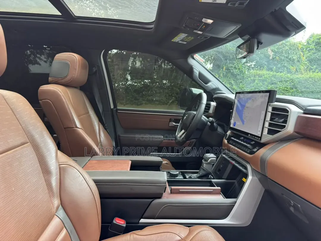 Toyota Tundra 1794 Edition CrewMax 5.5' Bed 2024 White