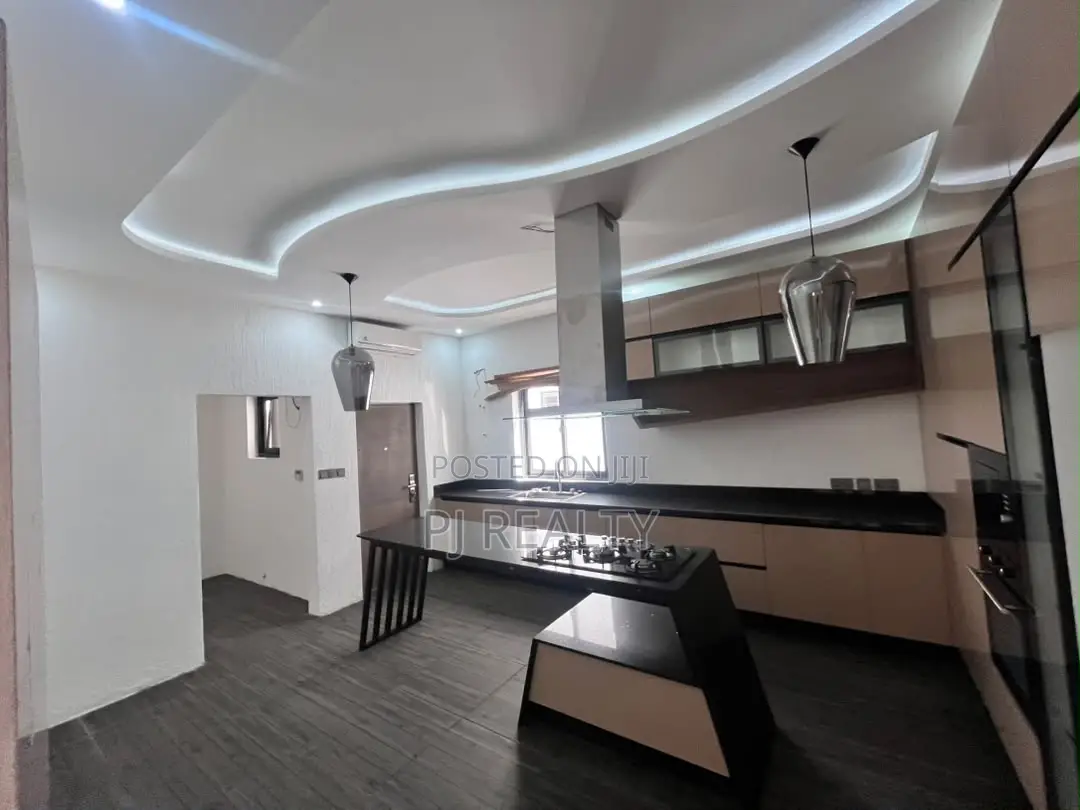 4bdrm House in Adjiriganor for rent