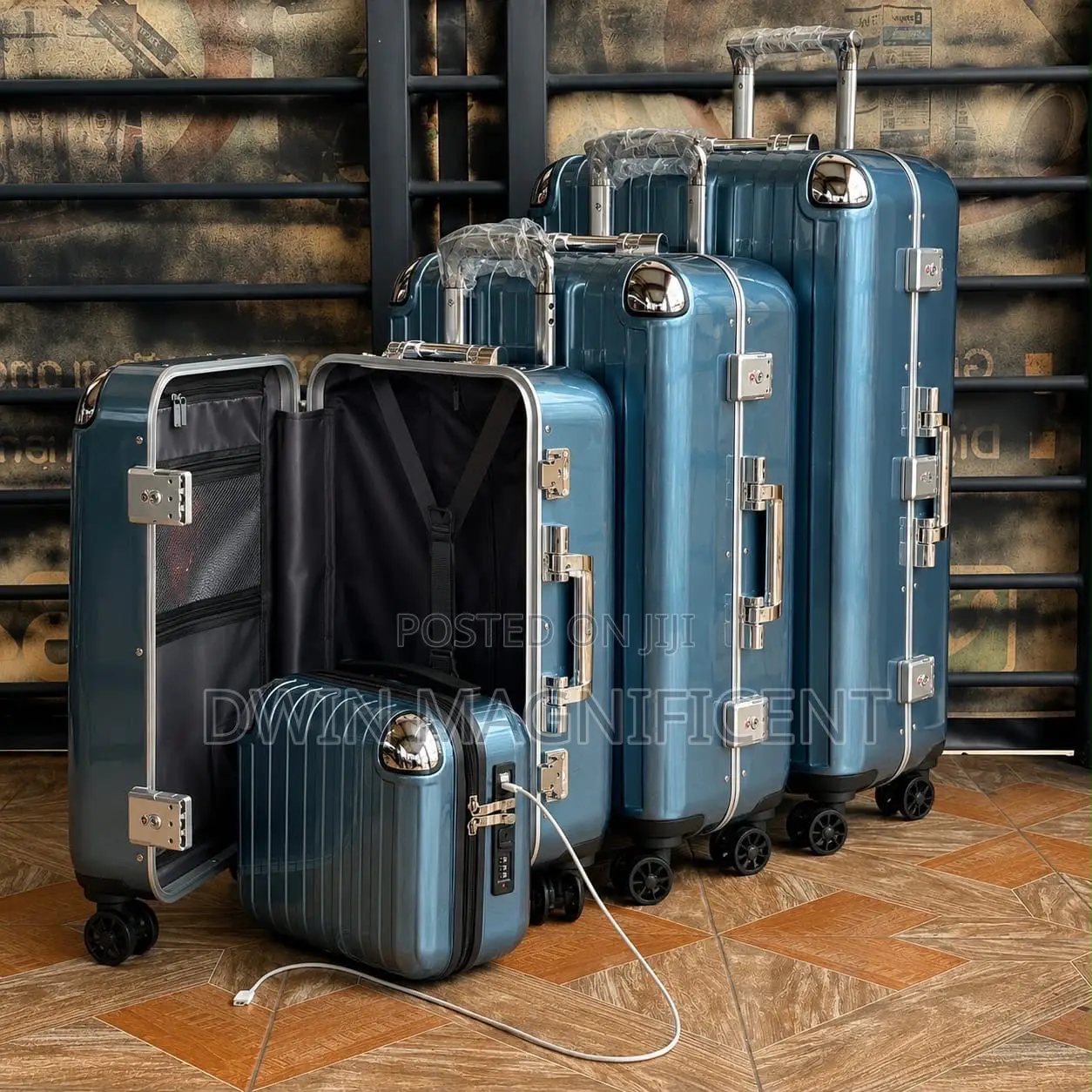 Premium Set of Suitcases