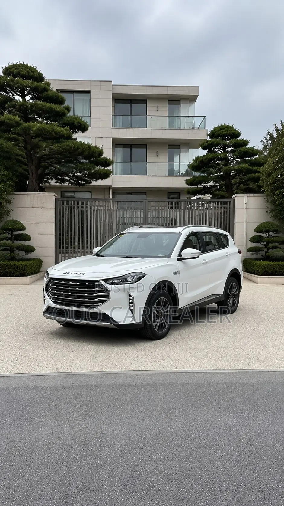 Jetour X70 Plus 2021 White