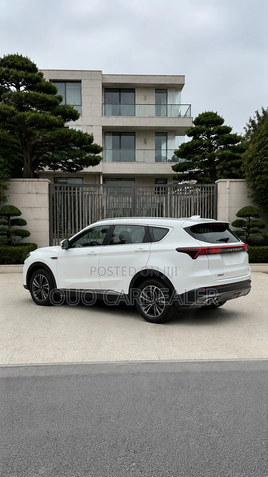 Jetour X70 Plus 2021 White