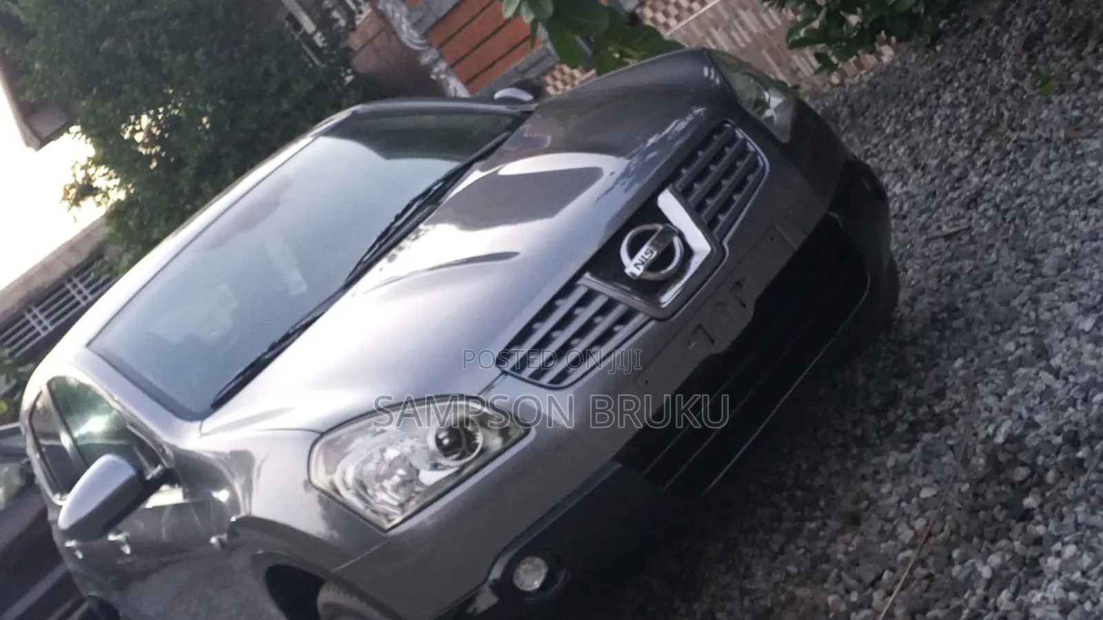 Nissan Qashqai 2010 Gray
