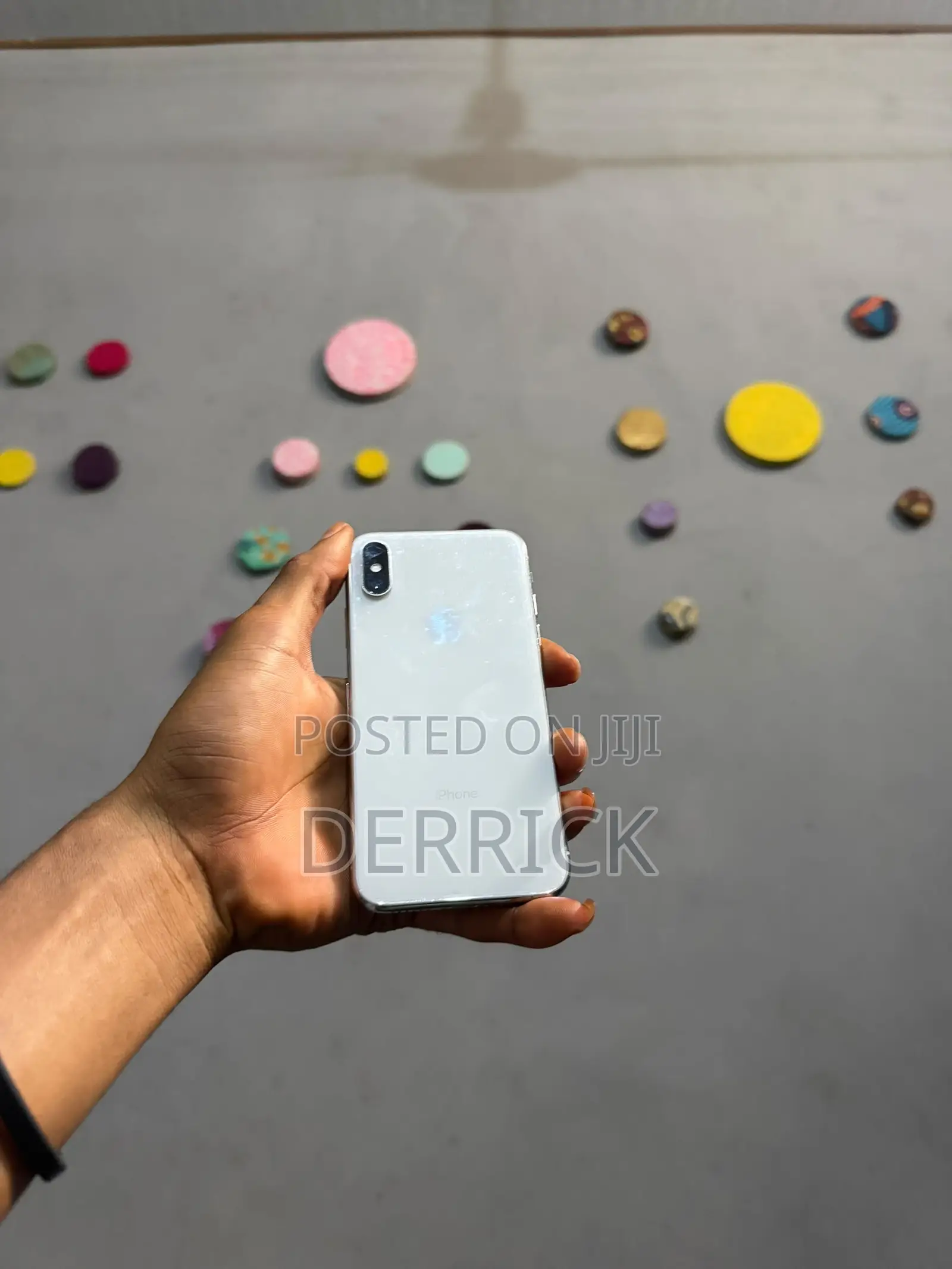 Apple iPhone X 64 GB White