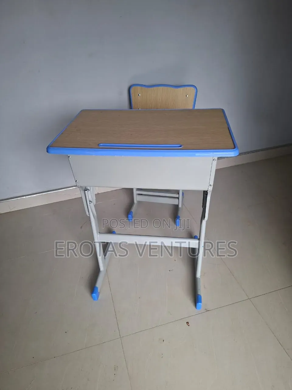 Student Table and Chair