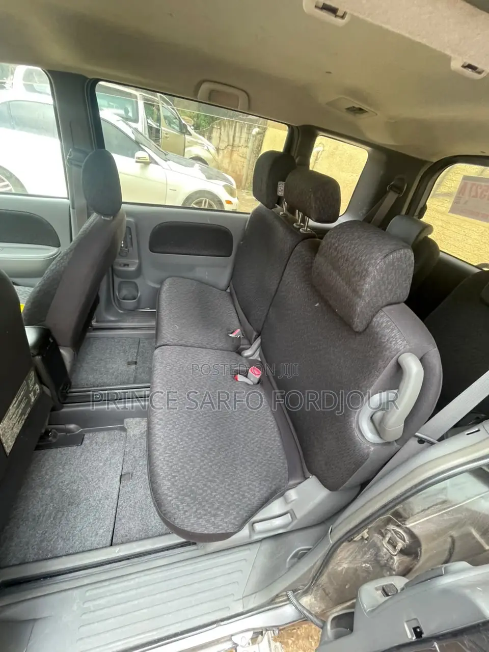 Toyota Sienta 2012 Gray