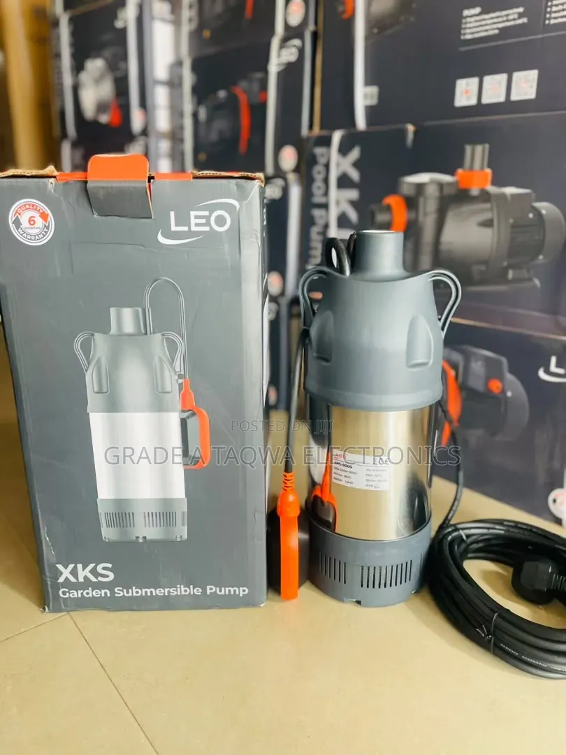 Power Rating of 900W(1.2hp) Leo Submersible Water Pump