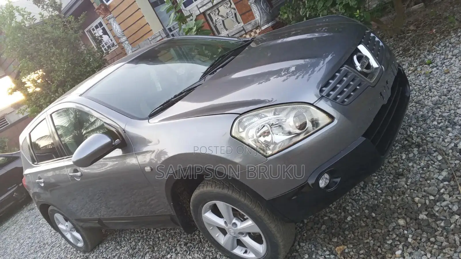 Nissan Qashqai 2010 Gray